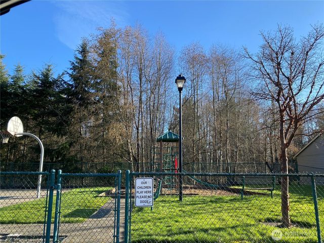 19905 100th Avenue Ct E, Graham, WA 98338