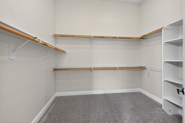 2883 22nd Court, Kingsburg, CA 93631