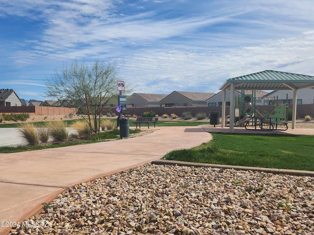 13498 N Nicholas Court, Marana, AZ 85653
