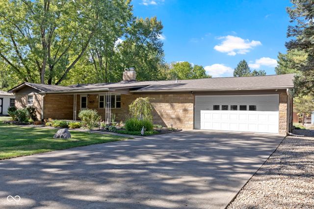 11994 Greenfield Road, Zionsville, IN 46077