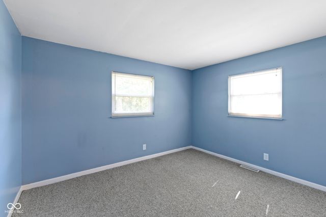 11994 Greenfield Road, Zionsville, IN 46077