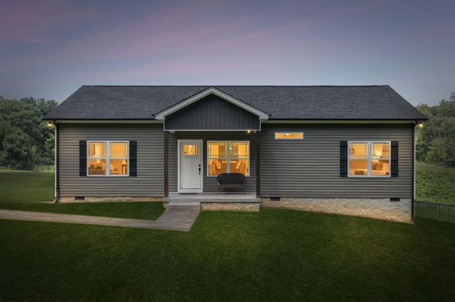 677 Steele Rd, Charlotte, TN 37036