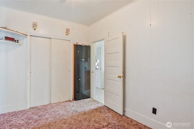 77 S Welcome Slough, Cathlamet, WA 98612