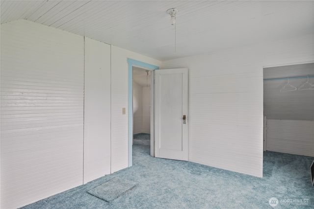 77 S Welcome Slough, Cathlamet, WA 98612