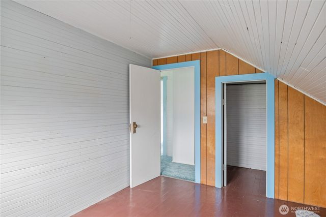 77 S Welcome Slough, Cathlamet, WA 98612