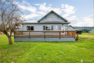 77 S Welcome Slough, Cathlamet, WA 98612