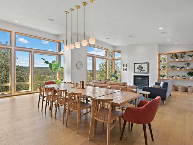 2336 W 1st Ave, Spokane, WA 99201