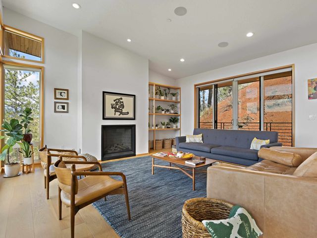 2336 W 1st Ave, Spokane, WA 99201