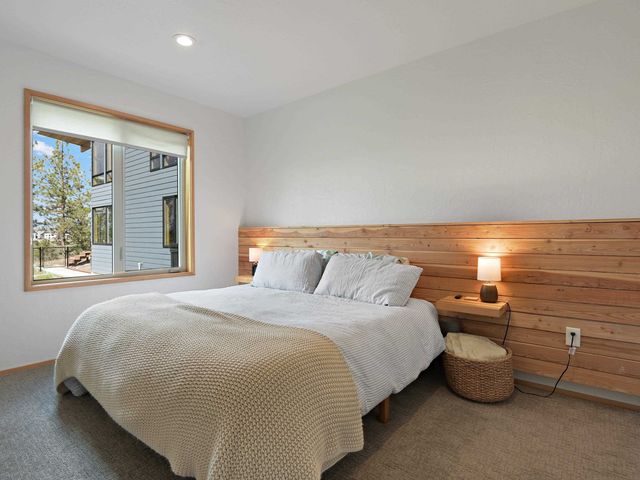 2336 W 1st Ave, Spokane, WA 99201