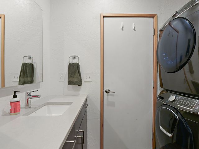 2336 W 1st Ave, Spokane, WA 99201