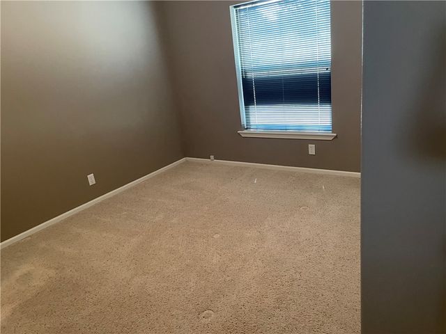 9595 King Avenue W, Billings, MT 59106
