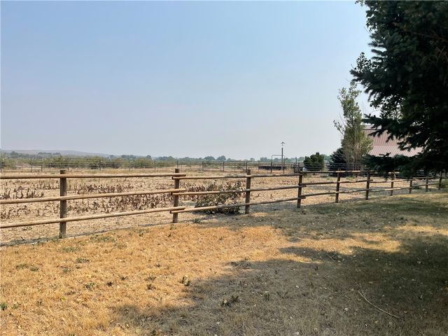 9595 King Avenue W, Billings, MT 59106