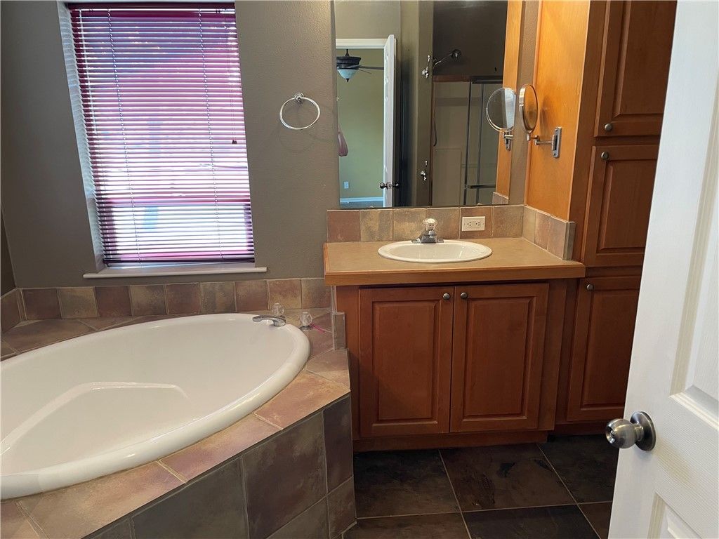 9595 King Avenue W, Billings, MT 59106 photo 5