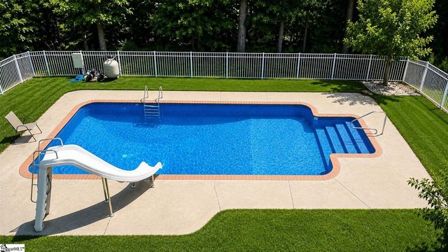 113 Topsail Drive, Anderson, SC 29625
