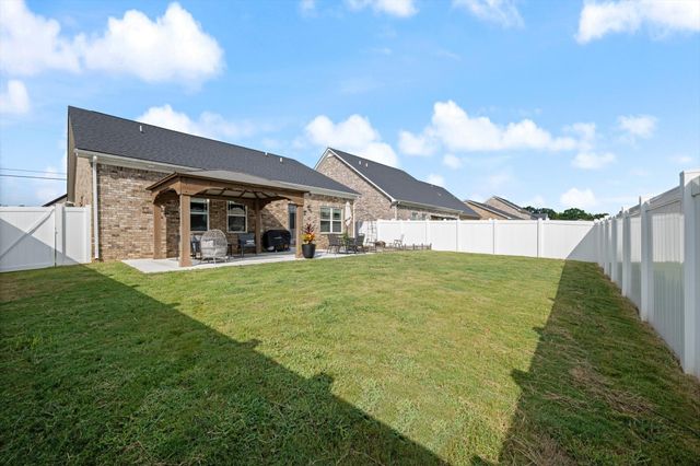 217 Thorpe Dr, Spring Hill, TN 37174