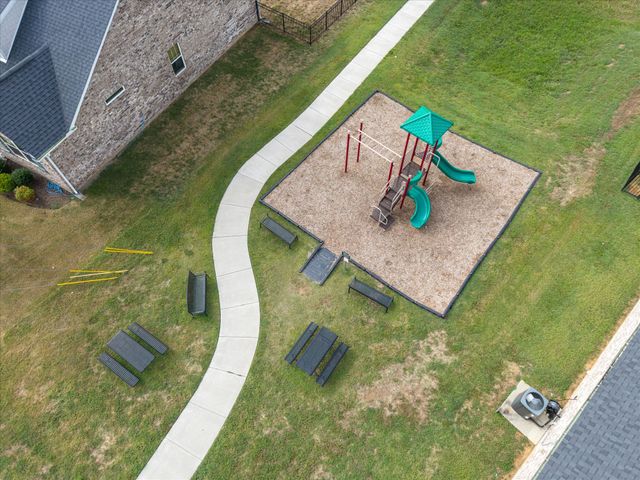 217 Thorpe Dr, Spring Hill, TN 37174