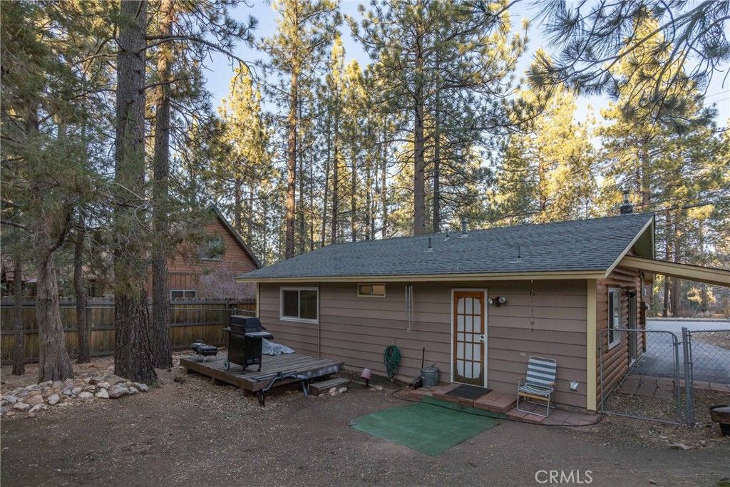 Image 11 of property listing at 1177 Mitchell, Big Bear City, CA 92314