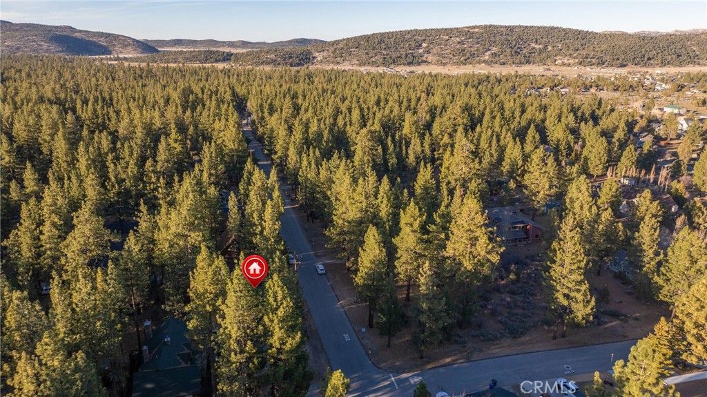 Image 13 of property listing at 1177 Mitchell, Big Bear City, CA 92314