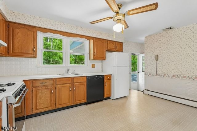 59 Stella Dr, Bridgewater Twp., NJ 08807