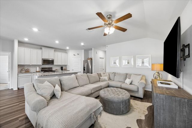 2636 Bellwick Canyon Court, Pearland, TX 77089