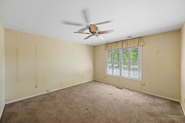 8932 Mount Carmel Rd, Decaturville, TN 38329
