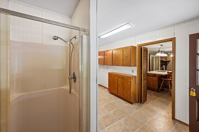 8932 Mount Carmel Rd, Decaturville, TN 38329