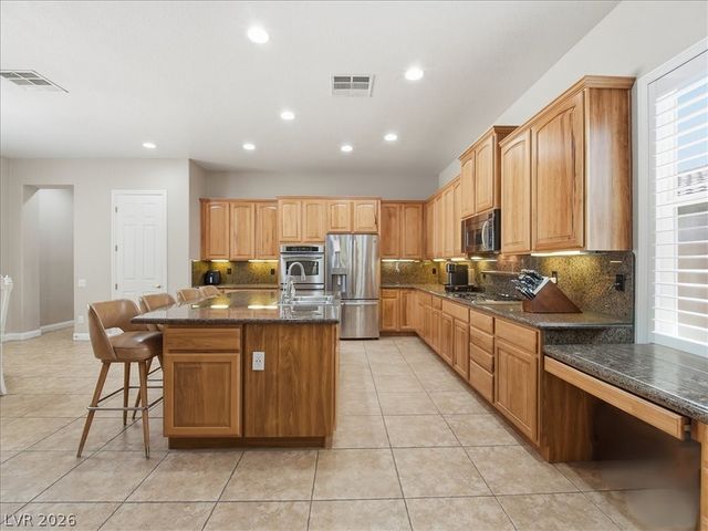 7301 Mount Kearsarge Street, Las Vegas, NV 89131