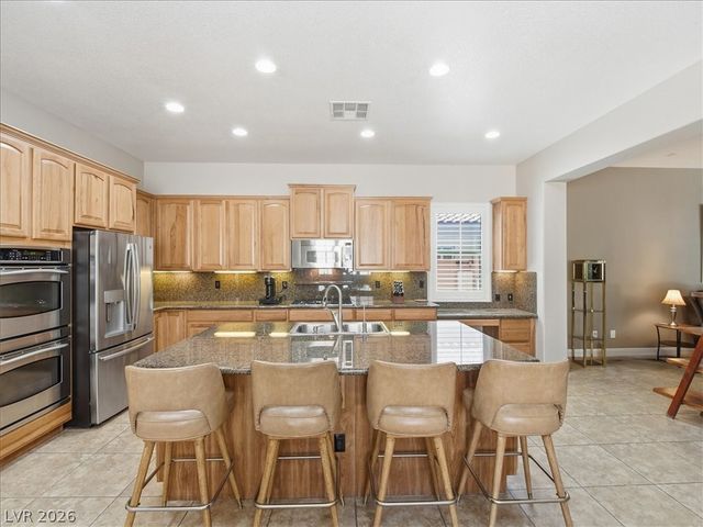 7301 Mount Kearsarge Street, Las Vegas, NV 89131