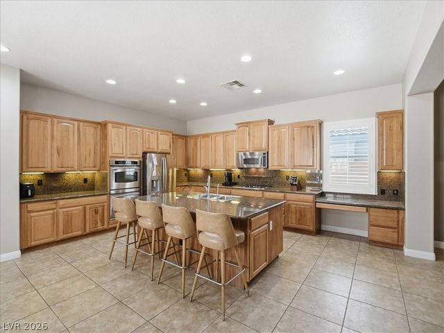7301 Mount Kearsarge Street, Las Vegas, NV 89131
