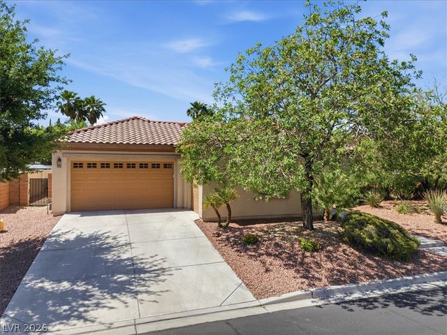 7301 Mount Kearsarge Street, Las Vegas, NV 89131