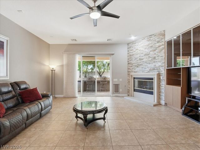 7301 Mount Kearsarge Street, Las Vegas, NV 89131