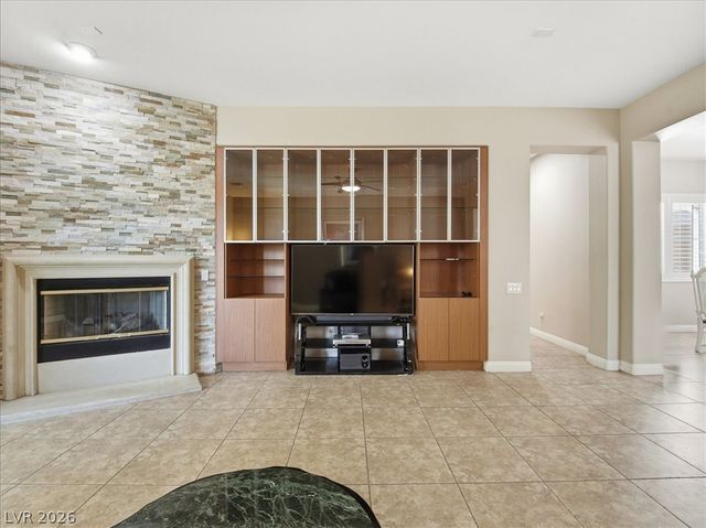 7301 Mount Kearsarge Street, Las Vegas, NV 89131