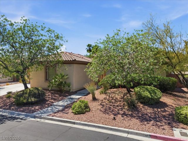 7301 Mount Kearsarge Street, Las Vegas, NV 89131