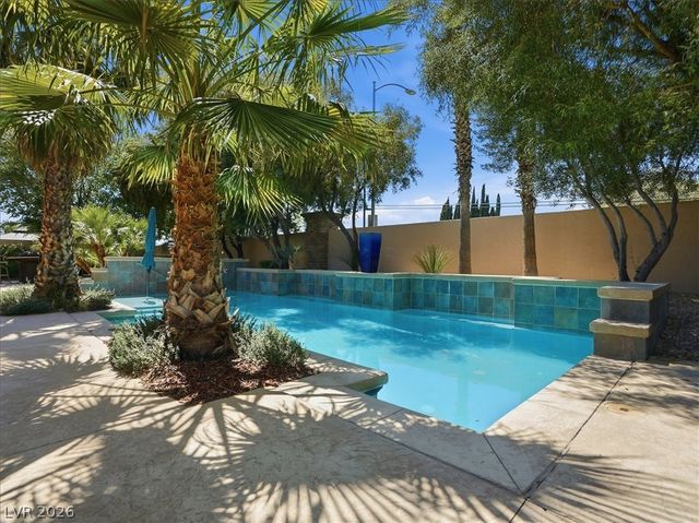 7301 Mount Kearsarge Street, Las Vegas, NV 89131