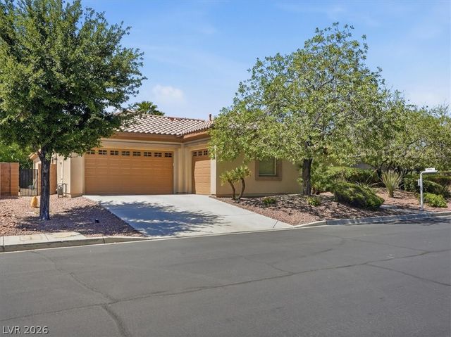 7301 Mount Kearsarge Street, Las Vegas, NV 89131