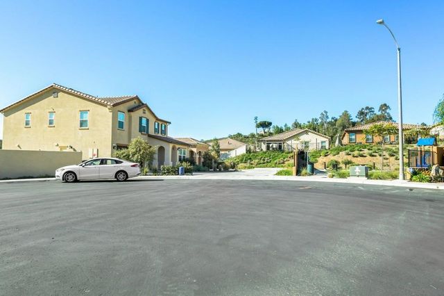 1359 Chaparral Dr, San Marcos, CA 92069