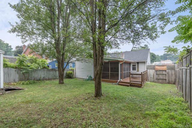 22 Petit Avenue, Kingston, NY 12401