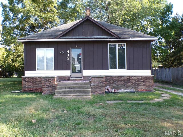 418 E Elm Street, Gillespie, IL 62033