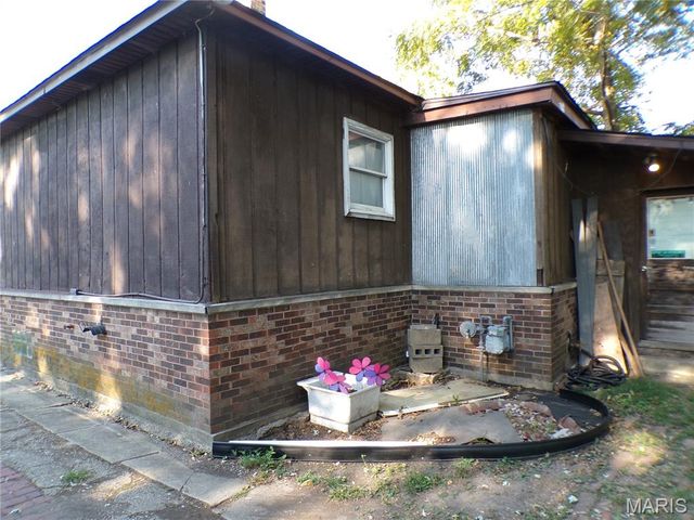 418 E Elm Street, Gillespie, IL 62033