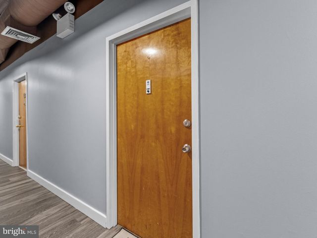 301 RACE ST #112, Philadelphia, PA 19106