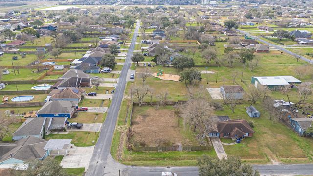 0 19th, Texas City, TX 77590