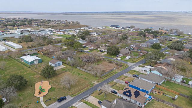 0 19th, Texas City, TX 77590
