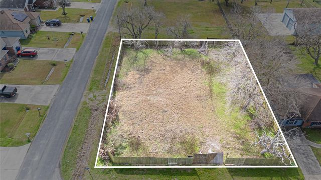 0 19th, Texas City, TX 77590