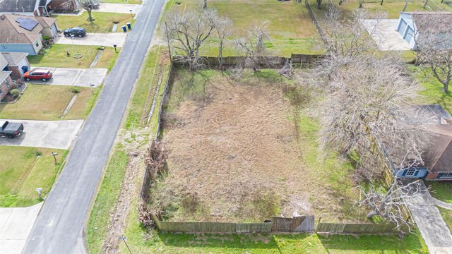 0 19th, Texas City, TX 77590