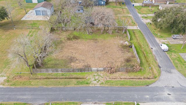 0 19th, Texas City, TX 77590