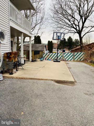 3900 LINCOLN STREET, Chambersburg, PA 17201