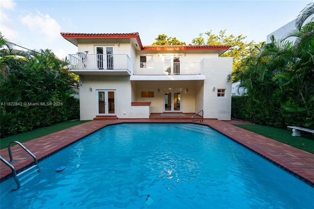 1910 Ferdinand St, Coral Gables, FL 33134