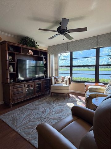 39 Plantation Drive 101, Vero Beach, FL 32966