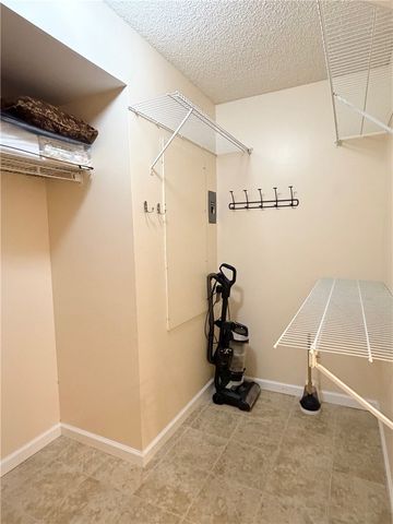 39 Plantation Drive 101, Vero Beach, FL 32966