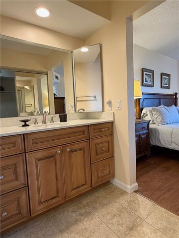 39 Plantation Drive 101, Vero Beach, FL 32966